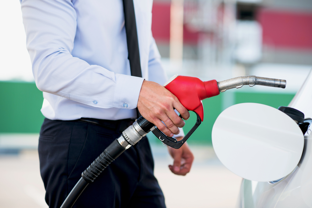 Aktuelle Benzinpreise und Dieselpreise ► Aktuelle News zum Benzinpreis und Dieselpreis ► Preise für Superbenzin & Diesel vergleichen und günstig tanken.